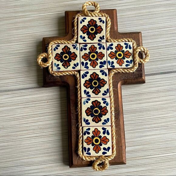 Mexican Ceramic Tile Wooden Cross - Picture 1 of 4